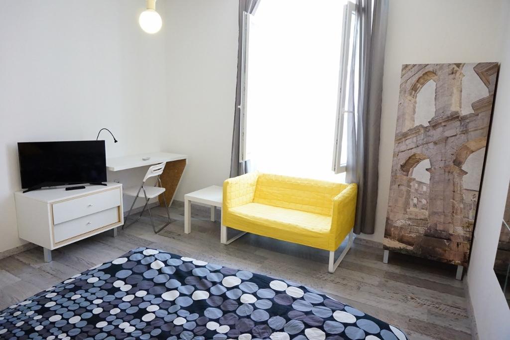Hostel Ljiljana พูลา ภายนอก รูปภาพ